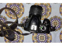 Nikon D3300 with prime lens - Image 1