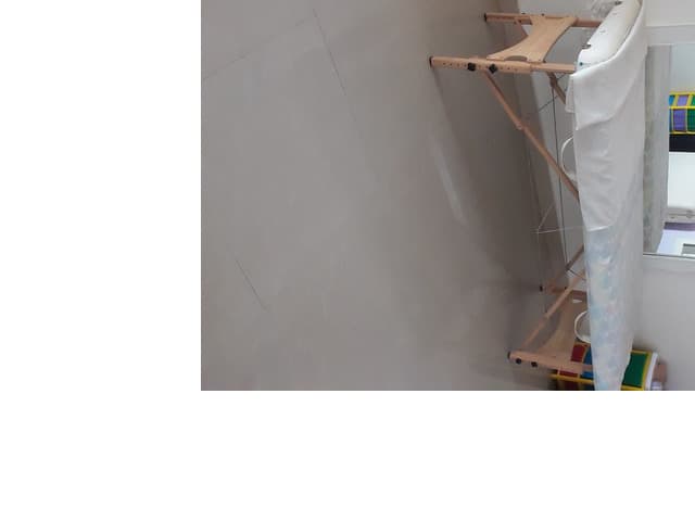 Portable facial massage bed