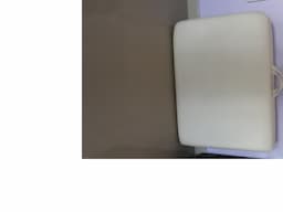 Portable facial massage bed - Image 2