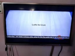 32 inch ONIDA LED full HD TV - Image 3