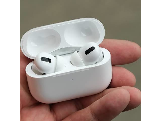 Apple airpods pro with mic