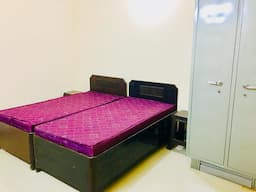 Boys PG/Seperate Rooms on rent for Students or working professionals - Image 10