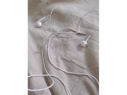 Real me earphone - Image 1