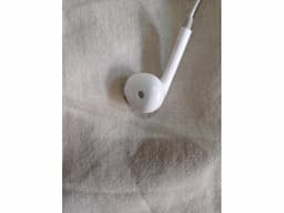 Real me earphone - Image 5