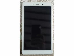 Samsung galaxy tab a 8.0 Lte - Image 1