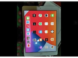 APPLE iPad (8th Gen) 32 GB ROM 10.2 inch with Wi-Fi Only (Gold) - Image 2