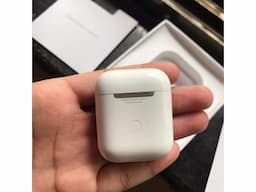 Airpods generation 2 - Image 1