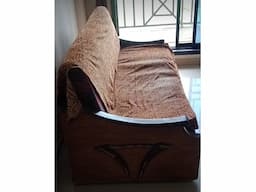 SELL OLD SOFA CUM BED - Image 4