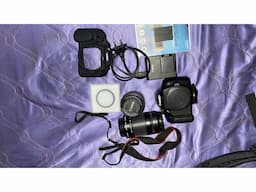 Canon 1500D - Image 1