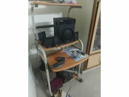 Computer Table - Image 1