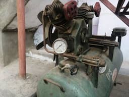 Air Compressor - Image 3