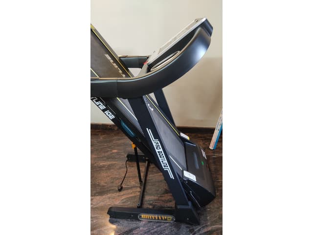 Pro Bodyline Treamill for sale, perfect working condition and minimal ise only