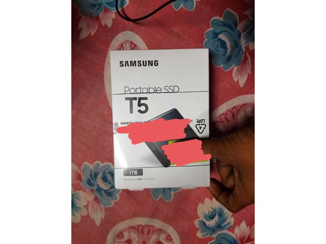 Sealed Packed, Brand New SAMSUNG T5 1 TB External SSD