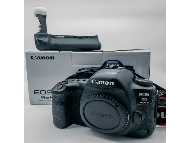 CANON 5D MARK IV Apple iPhone 13 Pro Max 12 Pro Apple MacBook Pro Sony PS5 Games