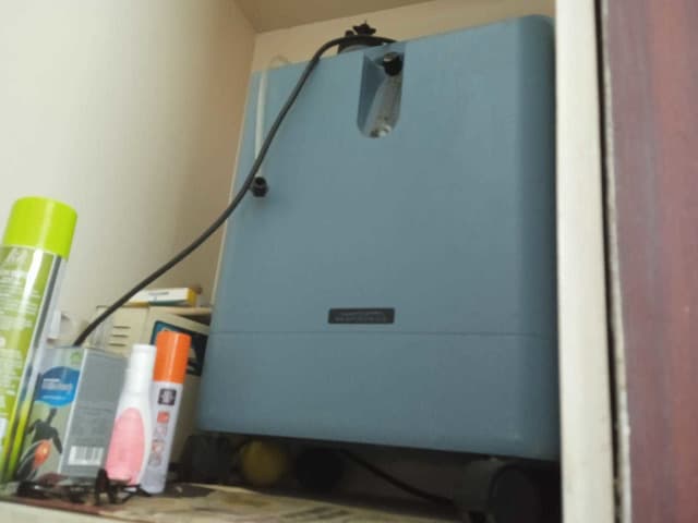Oxygen concentrator