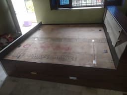 6× 6 Double Bed With Trolly - Image 1