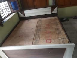 6× 6 Double Bed With Trolly - Image 2