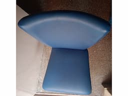 Cushion Chair - Image 3