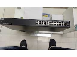 Cisco Switch - Image 6