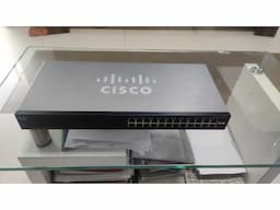 Cisco Switch - Image 8