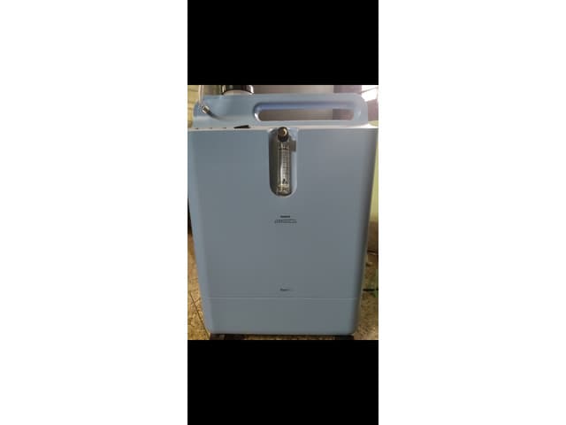 Philips Respironics Oxygen Concentrator