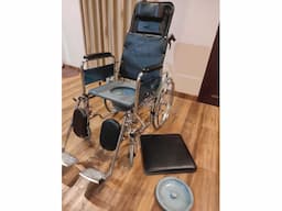 Karma Rainbow 8 commode Wheelchair - Image 2