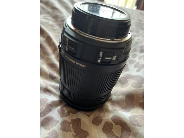 Nikon mount sigma 18- 250 MM lens