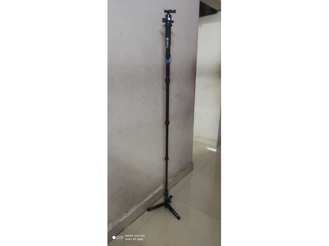 SIRUI MONOPOD WITH BALL HEAD