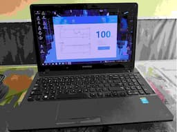 Samsung laptop - Image 4