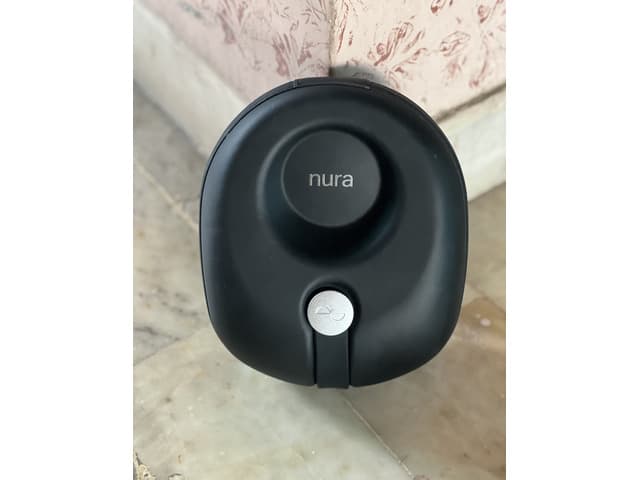 GOOD AS NEW NURAPHONES (ORIGINAL USA BOUGHT)