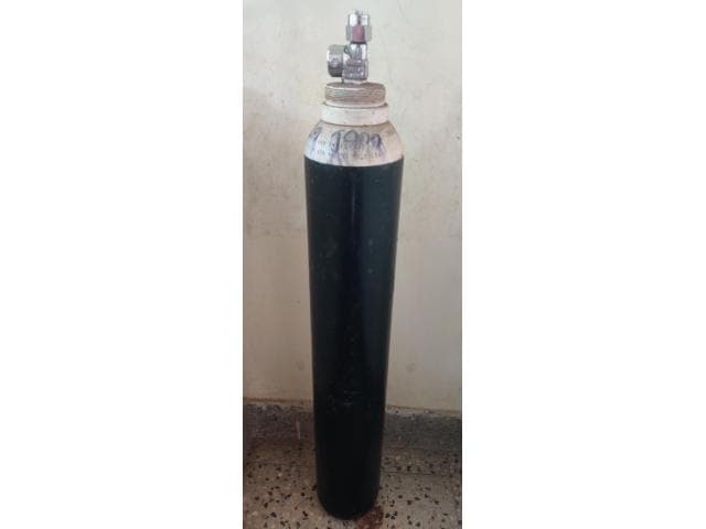Oxygen Cylinder for sale