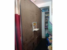 Good Quality 2 Playwood Sheets for sale urgently - Image 2