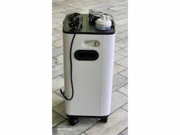 OXYSTAR 5 L OXYGEN CONCENTRATOR EXCELLENT QUALITY, NEW (NEVER USED) - Image 2