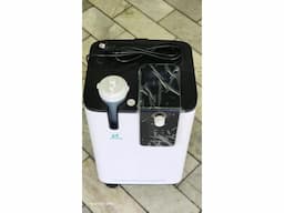 OXYSTAR 5 L OXYGEN CONCENTRATOR EXCELLENT QUALITY, NEW (NEVER USED) - Image 4