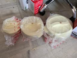 Kitchen Non-Stick set and Casseroles - Image 4