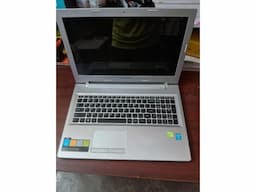 Laptop with new battery and wireless mouse. - Image 5