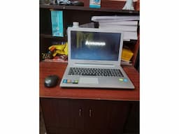 Laptop with new battery and wireless mouse. - Image 9