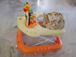 Walker for kids - Image 2