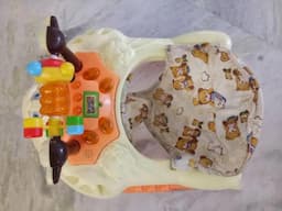 Walker for kids in very good - Image 1