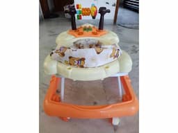 Walker for kids in very good - Image 6