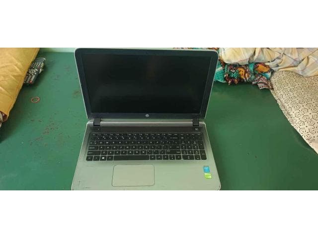 HP PAVILION CORE I5