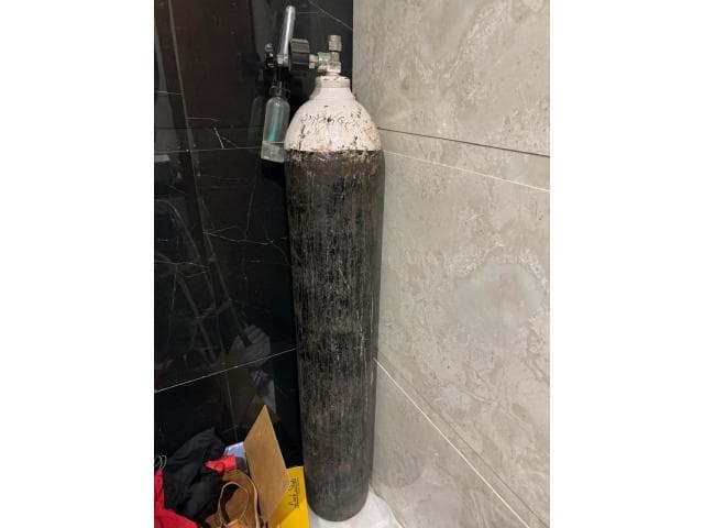 Used oxygen Cylinder for sale