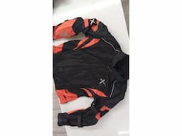 Stunter prottective jacket and bike cover - Image 2