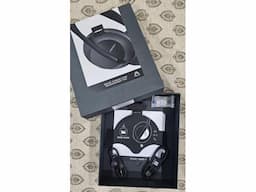 Bose Noise Cancelling 700 Headphone - Image 3