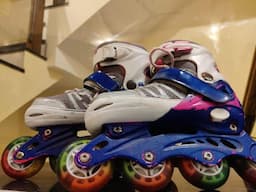 Inline Roller Skates - Image 2