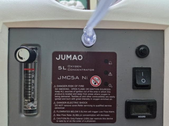 Jumao JMC5A Ni Oxygen Concentrator with Step up & Down Transformer.
