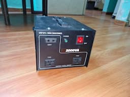 Jumao JMC5A Ni Oxygen Concentrator with Step up & Down Transformer. - Image 8
