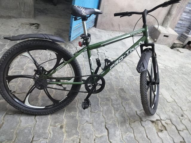 Xenon Pro trek cycle