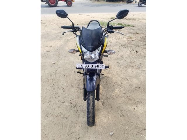 HONDA SHINE 2018 MODEL BS4 ENGINE EXCELLENT CONDITION   CONTACT   :7200199913 LOCATION. :TIRUPATTUR