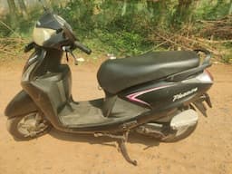 HERO PLEASURE 2017 MODEL,ALLOY WHEELS, INSURANCE LIVE,GOOD CONDITION,  LOCATION. : VANIYAMBADI - Image 2